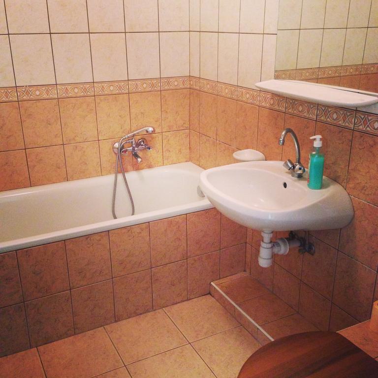 Tündérpart Apartment Eger Habitación foto